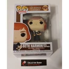 Damaged Box Funko Pop! Television 1121 The Queen's Gambit Beth Harmon with Trophies Netflix Pop FU57690