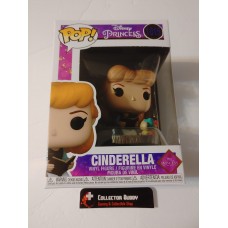 Funko Pop! Disney Princesses 1015 Ultimate Princess Cinderella Pop Vinyl Figure FU55969